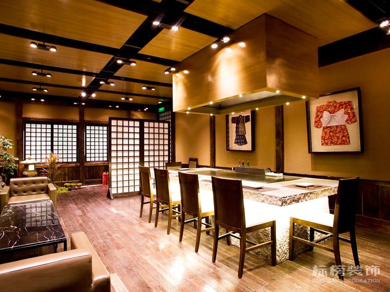 关于深圳餐饮餐厅装修设计要点是什么？